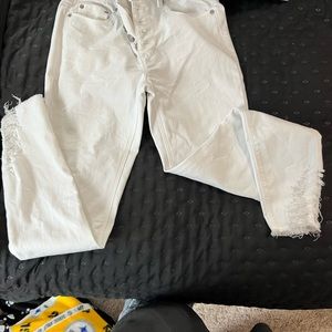 Forever 21 white distressed skinny ankle jeans